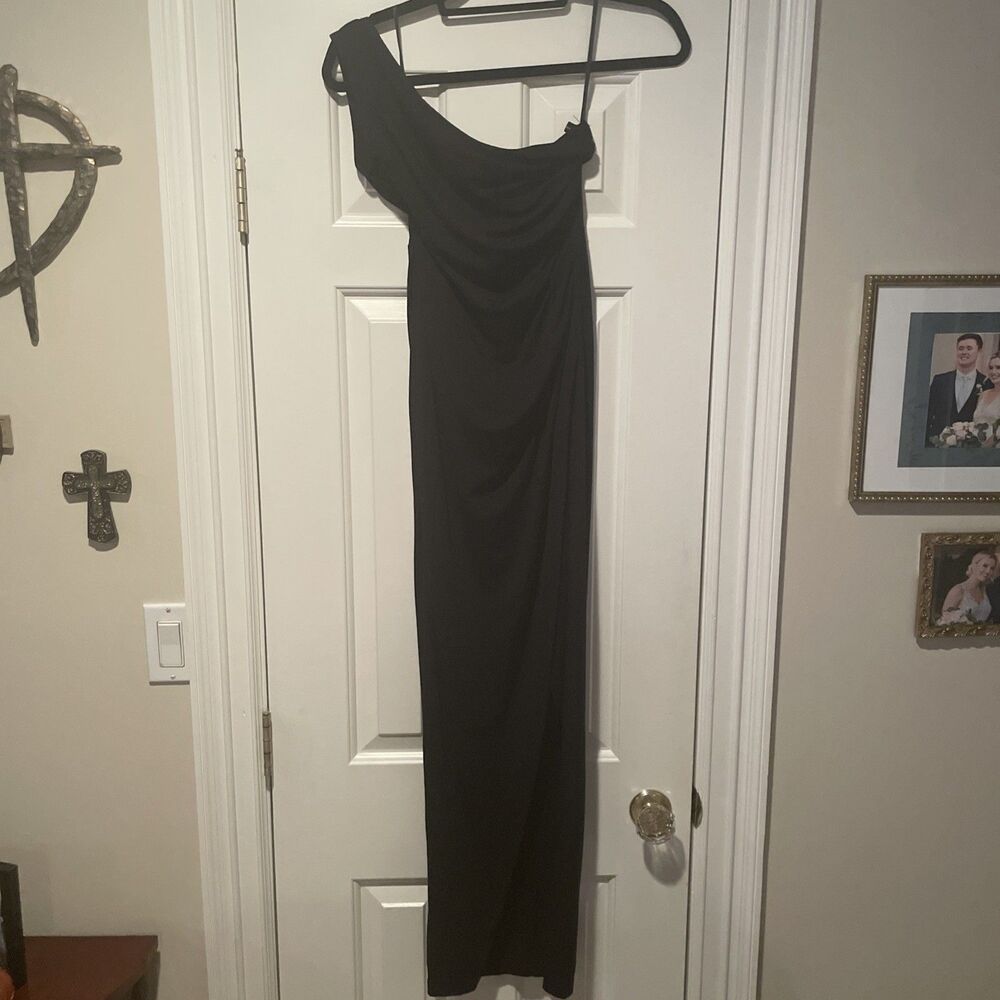 Sarin Mathews Size small Womens One Shoulder Long Formal Dress Sexy Summer Sleev